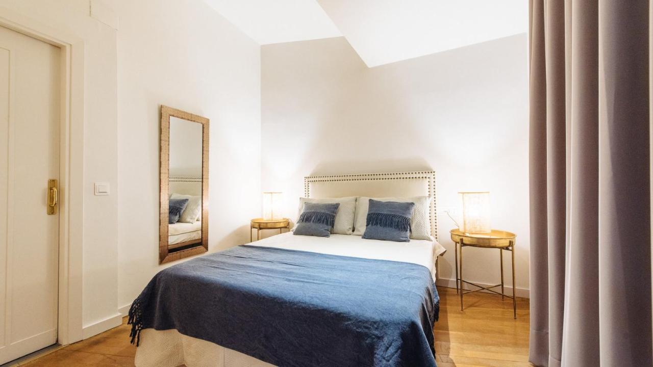 Conde De Ibarra Suite Apartment Sevilla Bagian luar foto